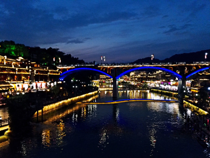 湖南智造引领未来，湖南前沿高科技产品，开启智能生活新时代